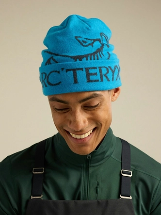 3---F26-X000010979-Bird-Word-Toque-Aquaculture-Black-Sapphire-Front-View