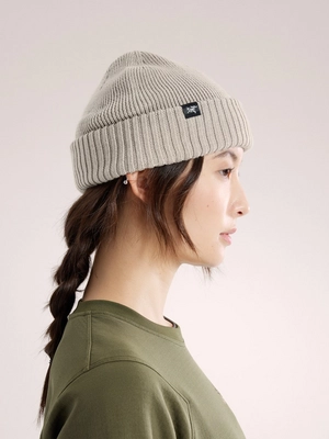 S25-X000007423-Mallow-Toque-Rune-Side-View