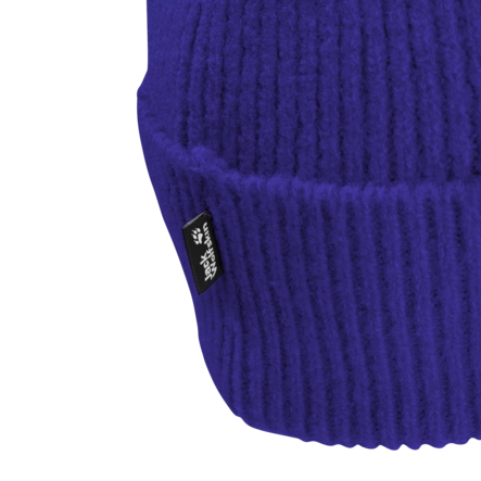 3---A65238_C0711_9-a330-fuzzy-beanie-glow-ink