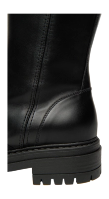 I514836D_100_04