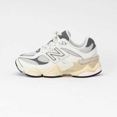 Trainers New Balance Kids PC9060GA Sea Salt / Castlerock
