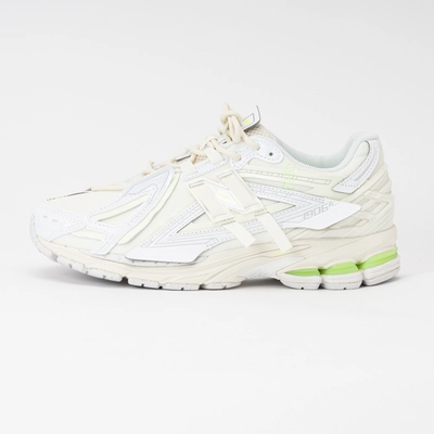 Trainers New Balance Unisex U1906AE White/ Mint Flash/ Silver Metallic