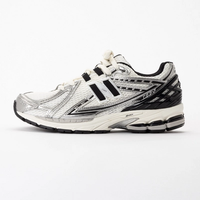 New Balance Unisex M1906RER Silver Metallic | Sneaker District COM