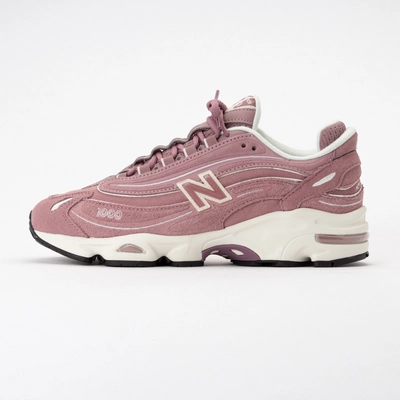 New Balance Unisex U100096V Rosewood 25 | Sneaker District COM