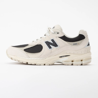New Balance Unisex U2002RN Arid Stone/Black Coffee/Castlerock