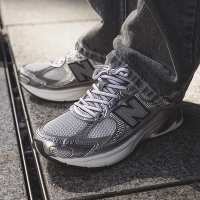 New Balance Unisex U2010753 Black Silver Metallic | Sneaker