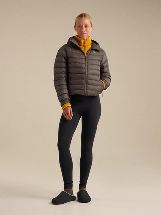 5----F26_X000010753_002291_Rho_Bottom_Black_Women_S_Full-Body_Lowres