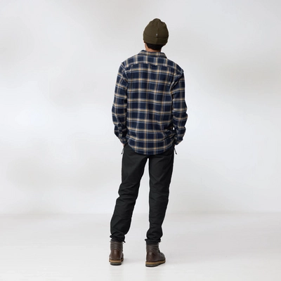 10---Ovik_Heavy_Flannel_Shirt_M_82978-555-232_D_MODEL_1073