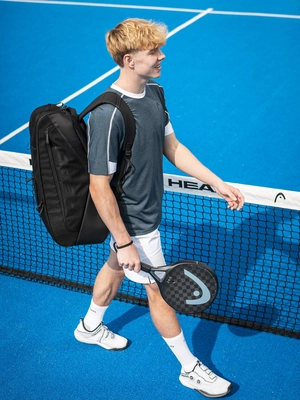 5---260045_225024_Lifestyle_Pro X Padel Bag L BK_Z8A5860