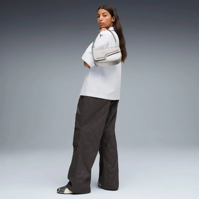 5---puma__pum-403689-02__modelshot02