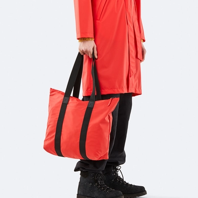 rains-tote-bag-rush-red1