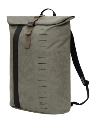 2---Essential_Backpack_24L_Forest_Green_1000497201701-_no-bg