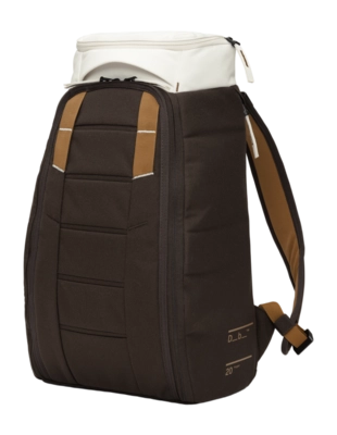 2---Hugger_Backpack_20L_Cappuccino_1000174103101_1-_no-bg