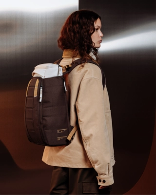 6---Hugger_Backpack_20L_Cappuccino_1000174103101_2