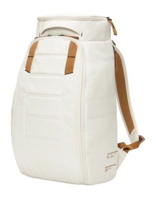 2---Hugger_Backpack_25L_Oatmilk_1000175901501_1-_no-bg