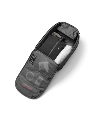 7---Ramverk_Backpack_21L_Oatmilk_1000258901501_7_937e2b29-ca64-4940-9f14-2578931bd723