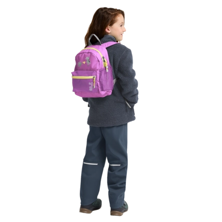 15---A65426_H0112_3-me135-little-scout-10-foxglove