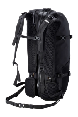 4---ORTLIEB-ATRACK-BP-R7100-BACK-_no-bg