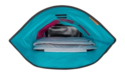 8---ORTLIEB-COMMUTER-DAYPACK-CYBER-21L-R4116-INSIDE-_no-bg