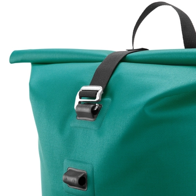 2---ORTLIEB-COMMUTER-DAYPACK-21L-R4115-DETAIL2