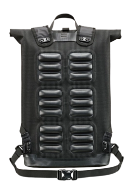 6---ORTLIEB-COMMUTER-DAYPACK-HIGH-VISIBILITY-R4150-DETAIL-1-_no-bg