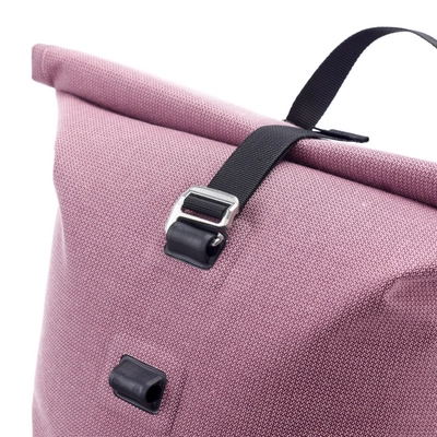 8---ORTLIEB-COMMUTER-DAYPACK-URBAN-21L-R4162-DETAIL2