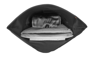 8---ORTLIEB-COMMUTER-DAYPACK-URBAN-21L-R4160-INSIDE-_no-bg