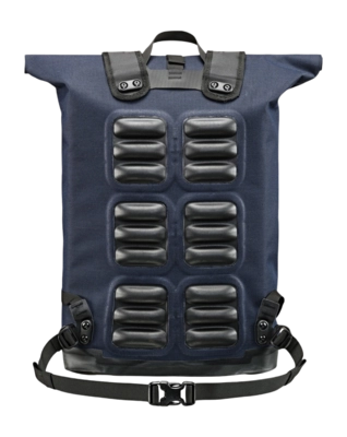 9---ORTLIEB-COMMUTER-DAYPACK-URBAN-27L-R4191-DETAIL-1-_no-bg