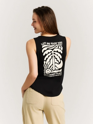 16661003_290_model_back-half_01