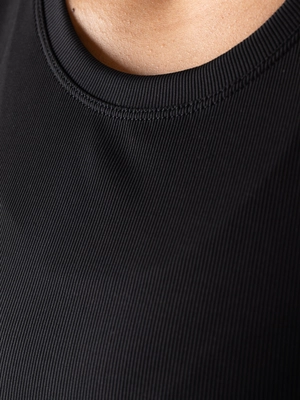 6---Sunah-Lady singlet-B001-6-Detail