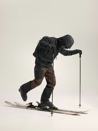 7---F25-X000010536-Sabre-Jacket-Black-Full-Body