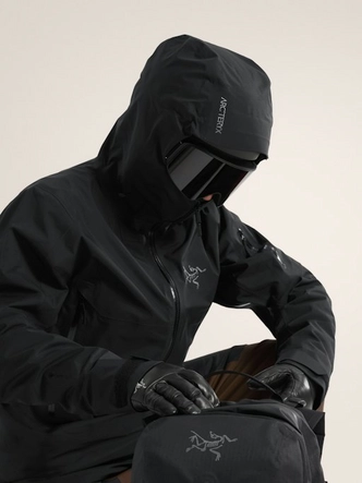 8---F25-X000010536-Sabre-Jacket-Black-Hood