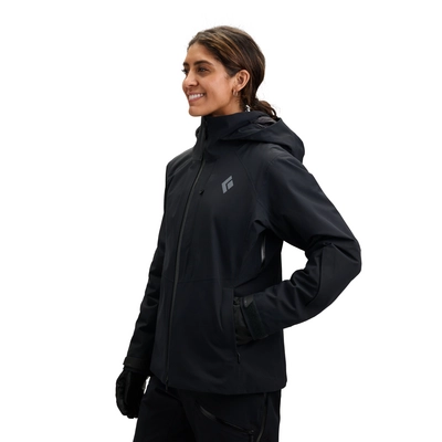 3---745047_0002_W_Recon_Insulated_Shell_Black_04