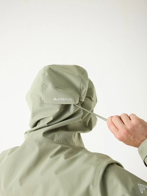 8----CORTAZU_AW_Hardshell_Jacket_10M_Olive_Men_17