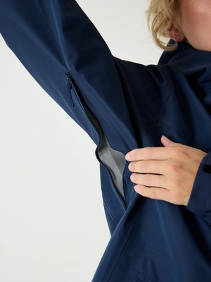 9---CORTAZU_AW_Hardshell_Jacket_10M_Darkblue_Women_11