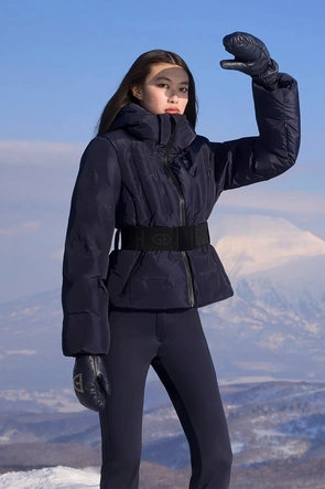 imgi_8_1200x1800px_Legacy_GOLDBERGH_JAPAN_LEGACY_LOOK_006_0126_4a1ac6d1-25a9-4538-97a8-797368f0b7eb