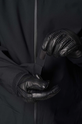 8---Ride-Jacket_True-Black_810030_900_D_9931_c_low
