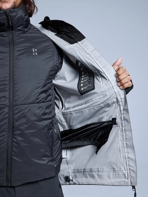 7---Poederbaas_Freeride_3L_Shell_Jacket_Men_PB260740_001_Black_08_c2b6845d-4080-4f77-b02e-64bd1ab7e24f