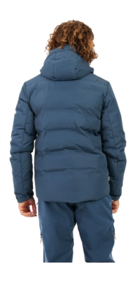 65752014_643_model_back-half_01