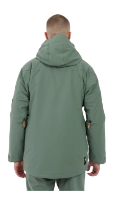 4---65752016_556_model_back-half_01
