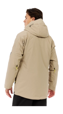 11---65752016_567_model_back-half_01