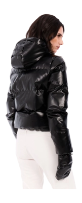 7---65652001_290_model_back-half_01