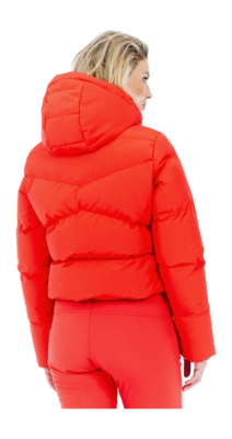 12---65652013_133_model_back-half_02