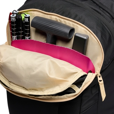 5---681345_0002_Dawn_Patrol_25_Backpack_Black_06