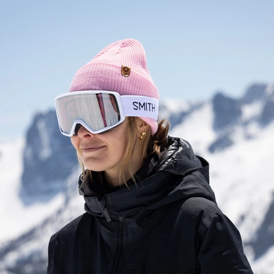 6---tribute-goggles_white-ignitorMirror_lifestyle01