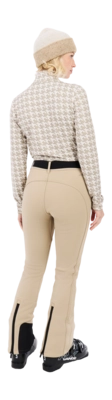 4---4610444_567_model_back-full_01