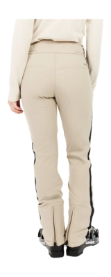 5---44652001_567_model_back-half_01