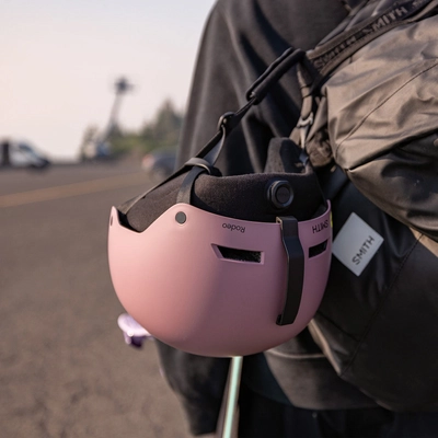 rodeo-mips-helmet_matteDusk_lifestyle02