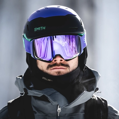 vantage2-mips-helmet_matteBlackUltravioletEmeraldCity_lifestyle04
