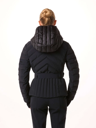 7---toni-sailer-women-ski-jacket-emmy-black-model-back